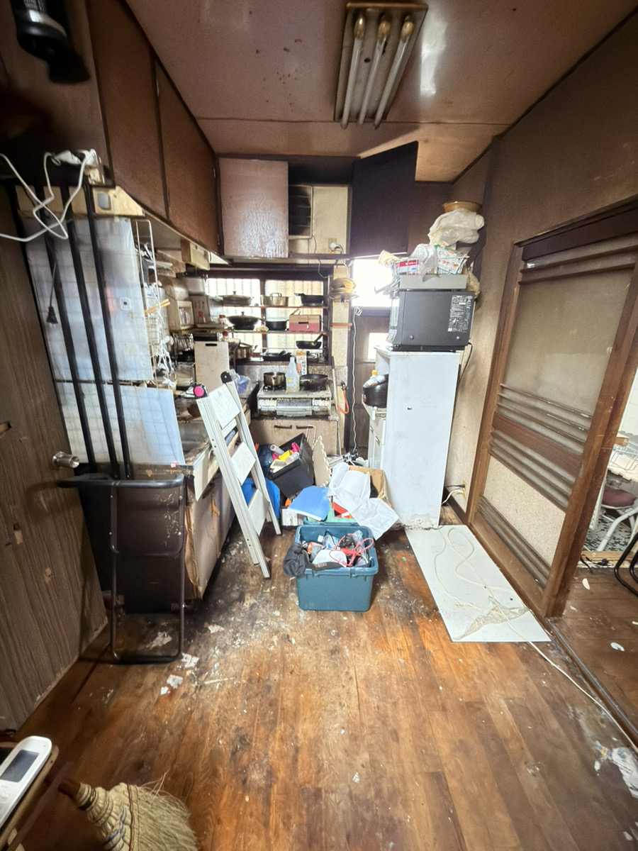 神奈川県小田原市 ゴミ屋敷清掃 不用品回収 おかたづけタムラ キッチン片付け後